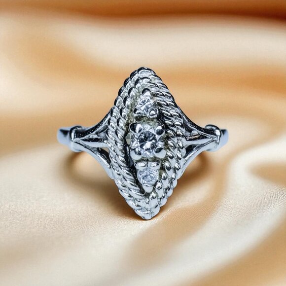 ANTIQUE- Diamond Ring -Art Deco- 10k Gold -.10CT T.W. Navette Ring -Size 4- 1.7g - Picture 1 of 16